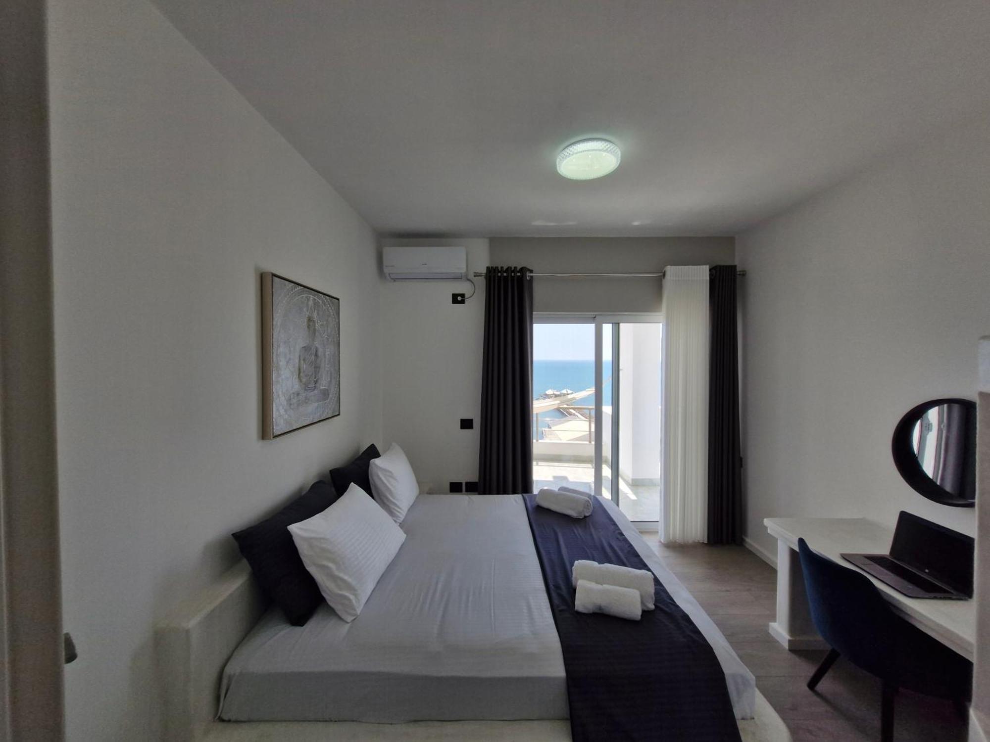 Villa Luxury Penthouse Durrës Esterno foto